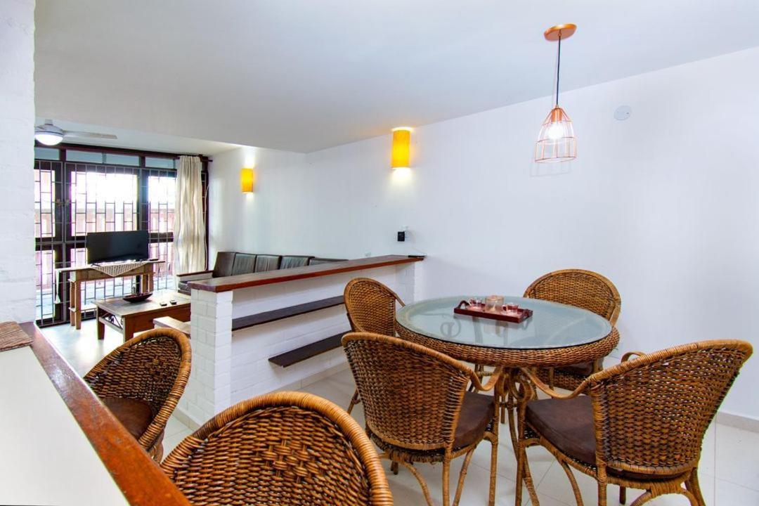 Casa Em Cabo Frio: Ampla E Aconchegante 8!